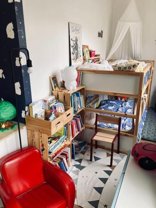 Paris : Appartement Familial Avec Parking Prive كليشي المظهر الخارجي الصورة